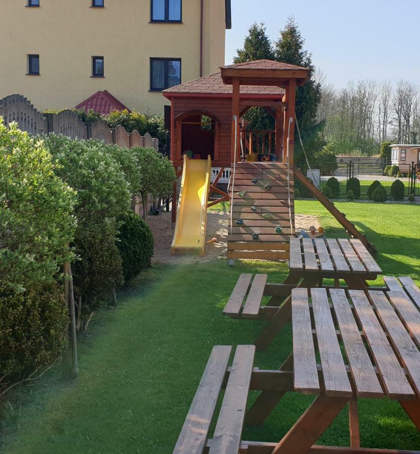 Domki Letniskowe Kika Sarbinowo Bagian luar foto